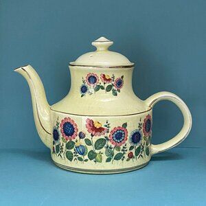 Adorable Flower Teapot - So Cute - Flower Teapot - Arthur Wood - 1960s - Vintage
